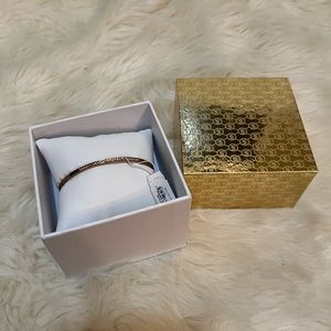 Michael kors rose gold bracelet